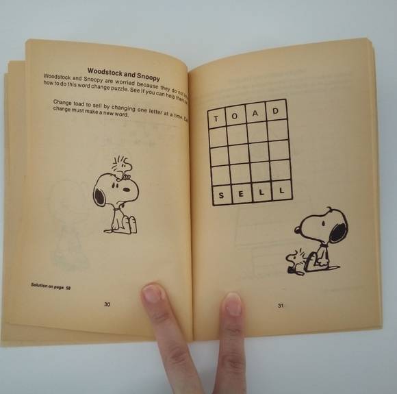 Vintage 1979 The Charlie Brown ghostly word puzzle book Peanuts Printed in USA - Picture 6 of 9